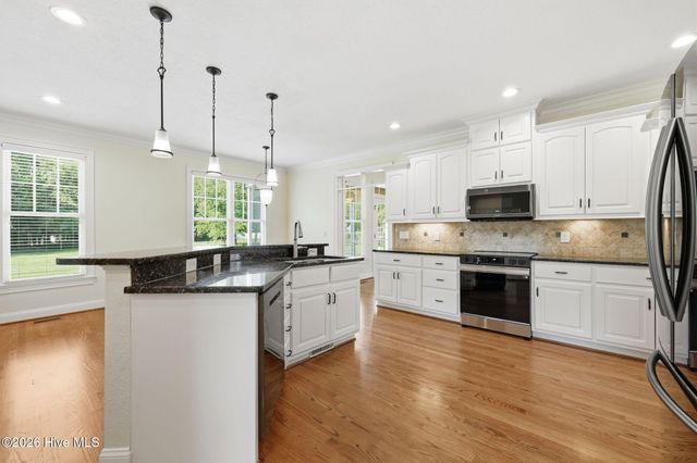 1256 Naples Drive, Greenville, NC 27858
