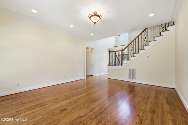 1256 Naples Drive, Greenville, NC 27858