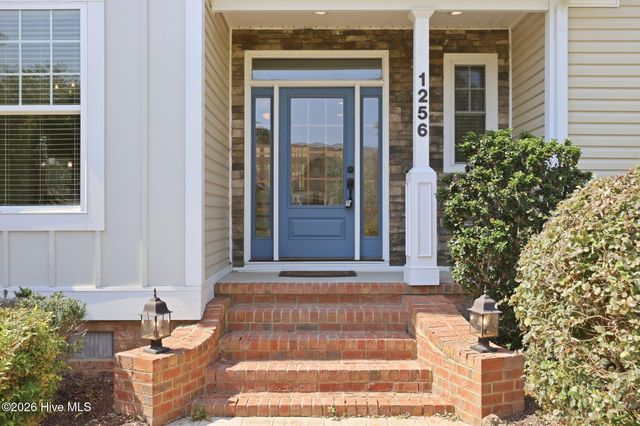 1256 Naples Drive, Greenville, NC 27858