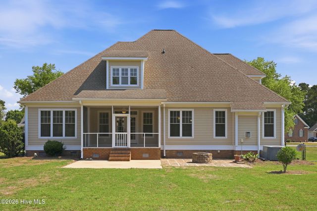 1256 Naples Drive, Greenville, NC 27858