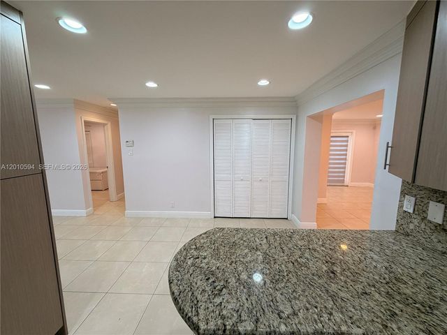 3011 N 74th Avenue, Hollywood, FL 33024
