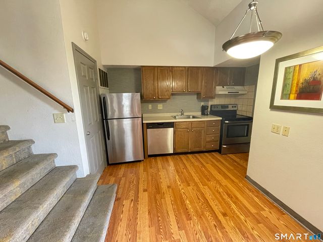 3 Long Wharf Drive, New Haven, CT 06511