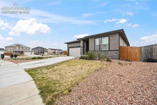 2530 Torino Way, Pueblo, CO 81001