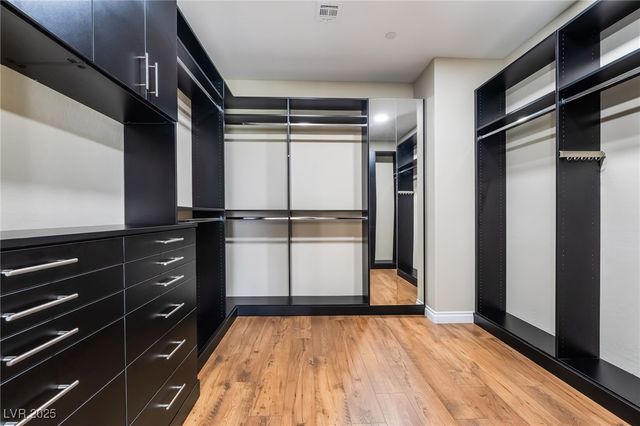 1088 VIA ALLORO, Henderson, NV 89011