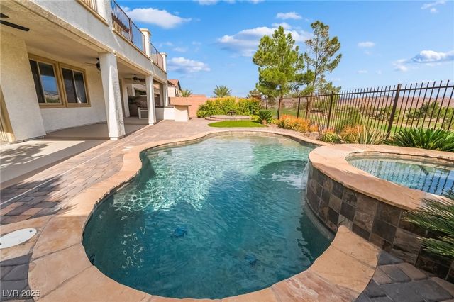 1088 VIA ALLORO, Henderson, NV 89011