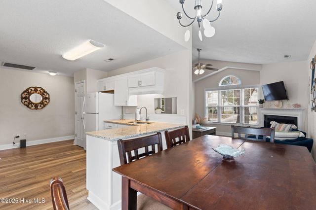 103 NE 5th Street, Oak Island, NC 28465