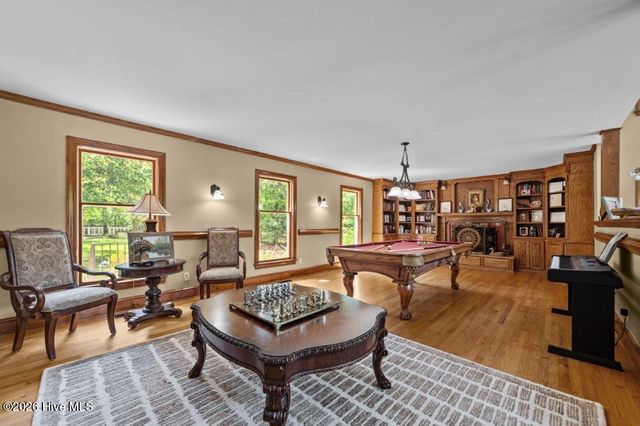 108 Farmington Road, Grimesland, NC 27837
