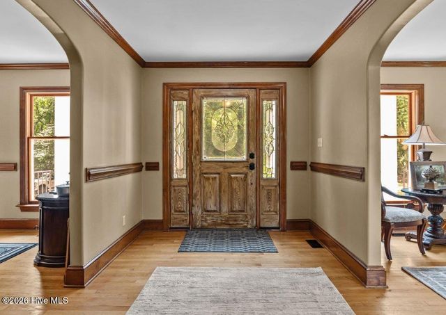 108 Farmington Road, Grimesland, NC 27837