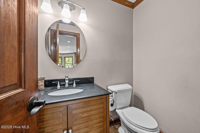 108 Farmington Road, Grimesland, NC 27837