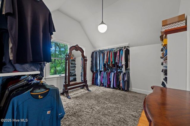 108 Farmington Road, Grimesland, NC 27837