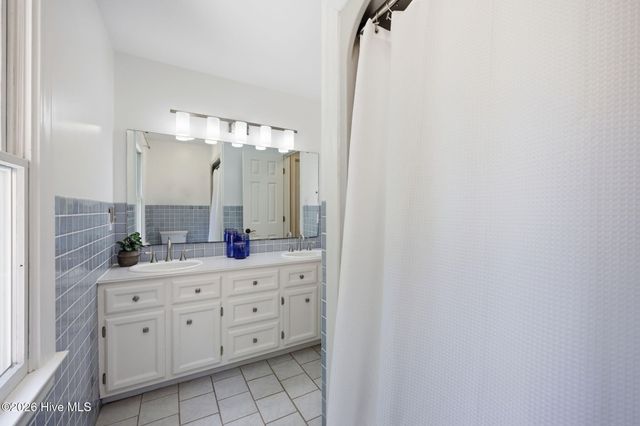 108 Farmington Road, Grimesland, NC 27837