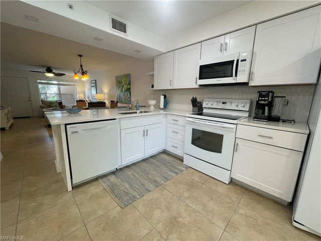 28940 Bermuda Pointe CIR 102, Bonita Springs, FL 34134