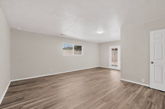 10429 San Jacinto Avenue NE, Albuquerque, NM 87112