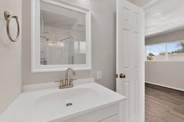 10429 San Jacinto Avenue NE, Albuquerque, NM 87112