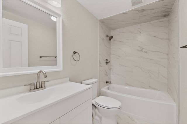 10429 San Jacinto Avenue NE, Albuquerque, NM 87112