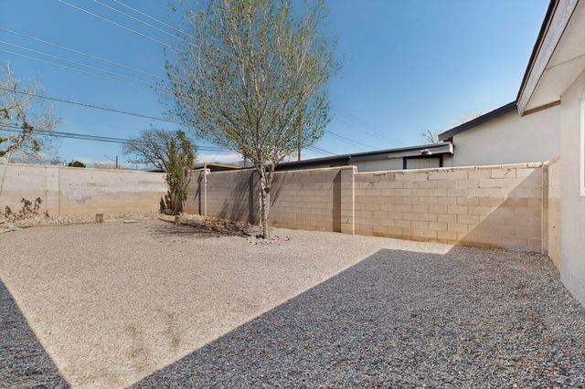 10429 San Jacinto Avenue NE, Albuquerque, NM 87112