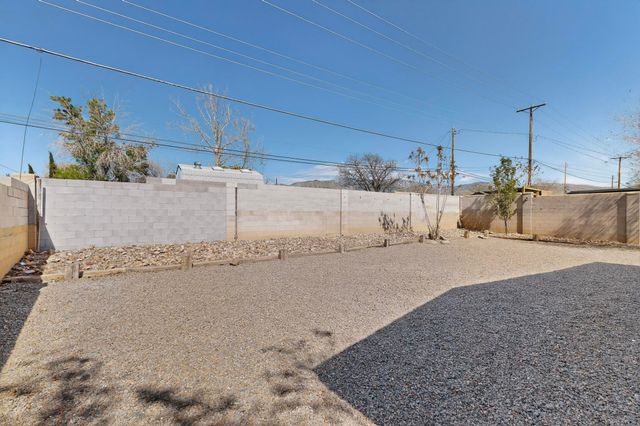 10429 San Jacinto Avenue NE, Albuquerque, NM 87112