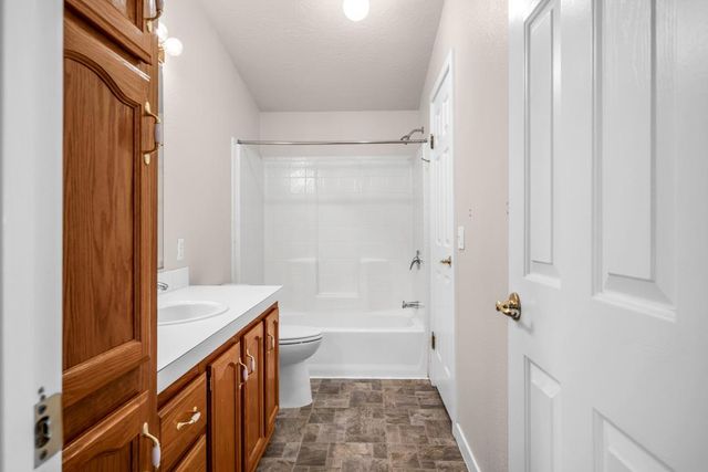 10721 Shenandoah Rd, Plymouth, CA 95669