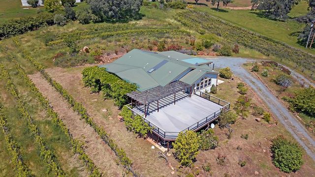 10721 Shenandoah Rd, Plymouth, CA 95669