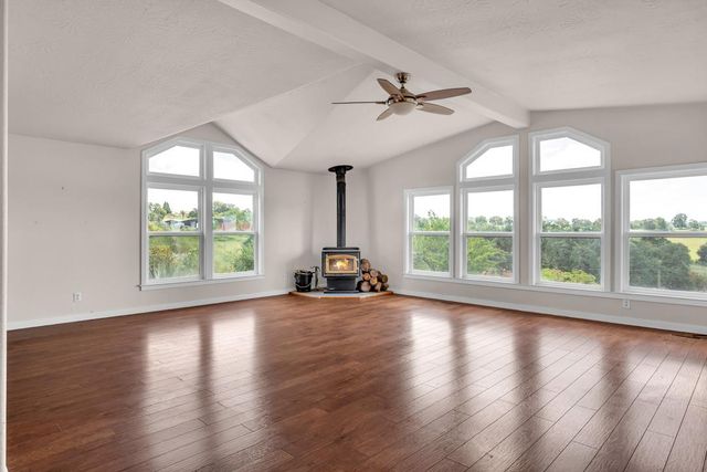 10721 Shenandoah Rd, Plymouth, CA 95669