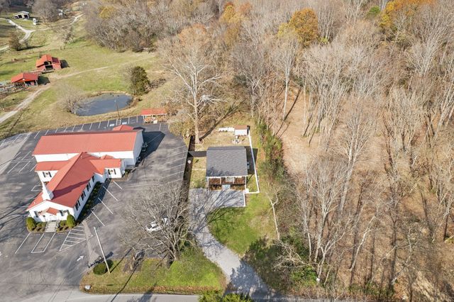 3862 Johnson Hollow Rd, Thompsons Station, TN 37179