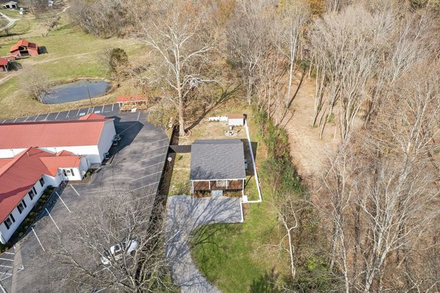 3862 Johnson Hollow Rd, Thompsons Station, TN 37179