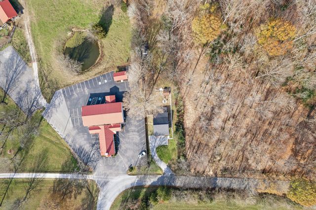3862 Johnson Hollow Rd, Thompsons Station, TN 37179
