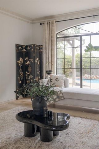 1009 Glenridge Drive, Edmond, OK 73013