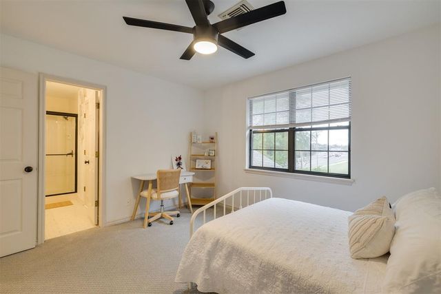 1009 Glenridge Drive, Edmond, OK 73013