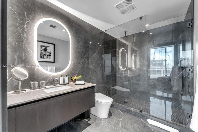 20 NE 11 ST 3410, Miami, FL 33132