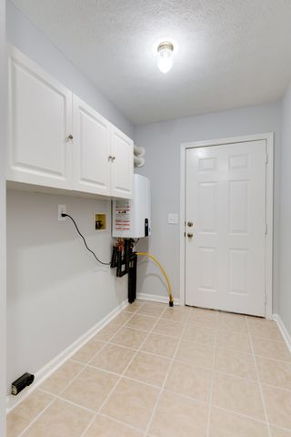 679 Airport Rd, Portland, TN 37148