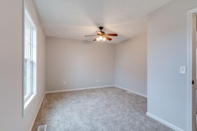 679 Airport Rd, Portland, TN 37148