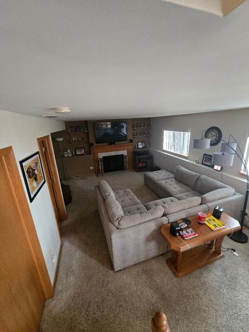 2061 SEDGEWICKE Drive, Romeoville, IL 60446