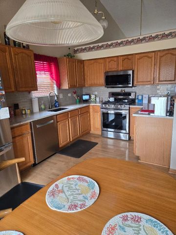2061 SEDGEWICKE Drive, Romeoville, IL 60446