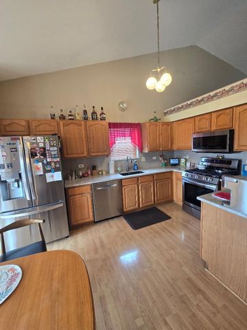 2061 SEDGEWICKE Drive, Romeoville, IL 60446