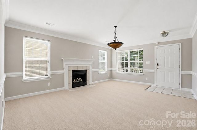 1135 Stonehenge Lane, Charlotte, NC 28216