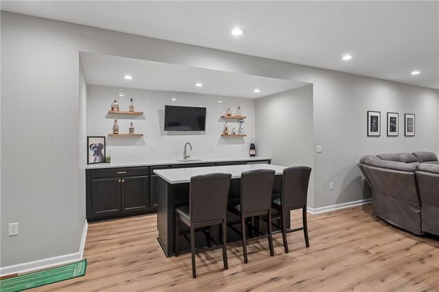 6923 N Colorado Avenue, Kansas City, MO 64119