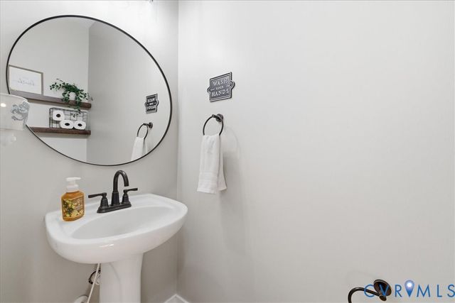 3670 Willow Creek Dr, Prince George, VA 23842