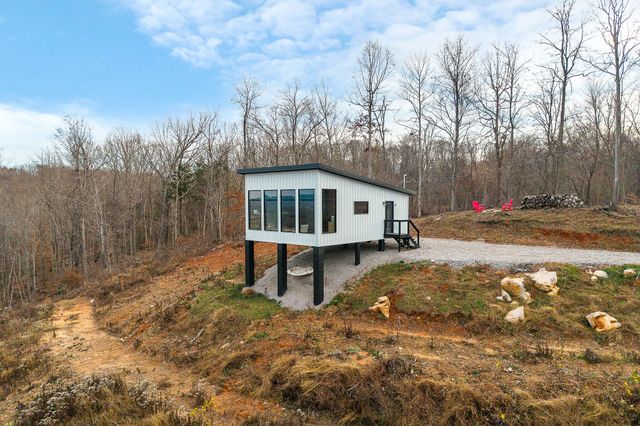 431 Bald Knob Cummings cove roads, Doyle, TN 38559