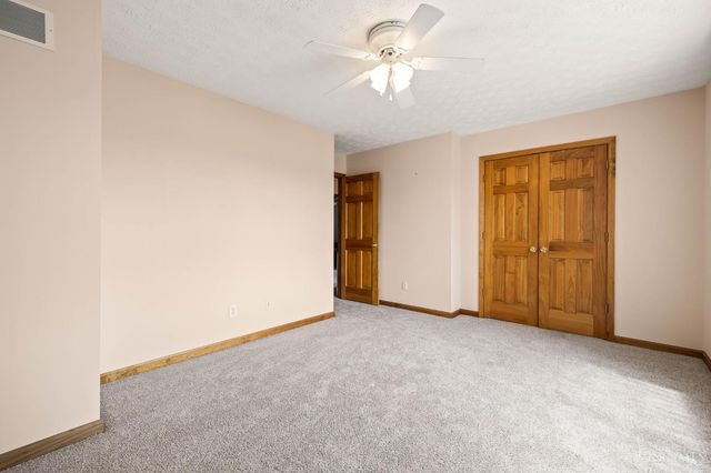 6821 Cincinnati Dayton Road, Liberty Twp, OH 45044