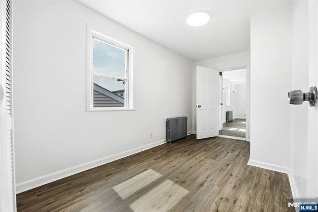 826 7th Street, Secaucus, NJ 07094