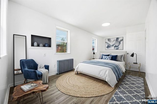 826 7th Street, Secaucus, NJ 07094