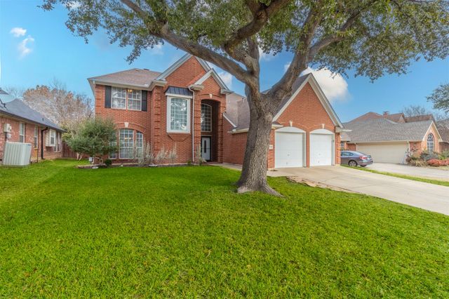 2834 Alcot Lane, Grand Prairie, TX 75052