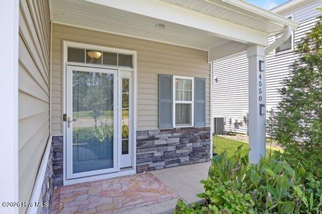 4550 Huntsman Court, Castle Hayne, NC 28429