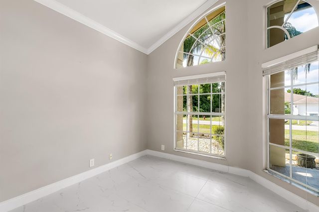 2962 SW Coastal Terrace, Port St Lucie, FL 34953