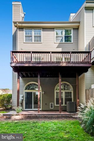 14551 OAKMERE DR, Centreville, VA 20120