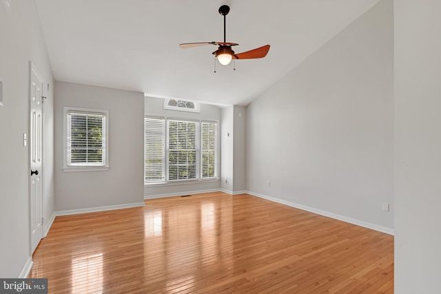 14551 OAKMERE DR, Centreville, VA 20120