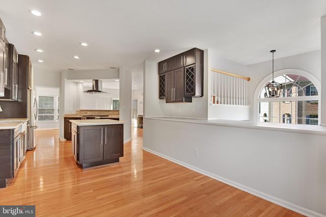 14551 OAKMERE DR, Centreville, VA 20120