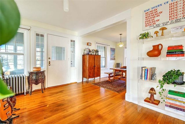 31 Mount Hope Avenue, Providence, RI 02906