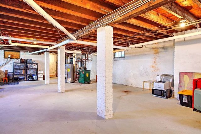 31 Mount Hope Avenue, Providence, RI 02906